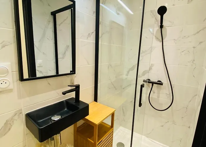 Avec Terrasse Centre Historique *